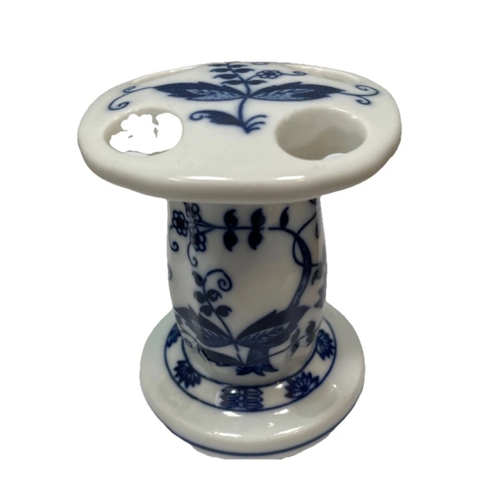 Vintage Porcelain Blue Onion Danube Tooth Brush Holder Japan - Picture 4 of 6